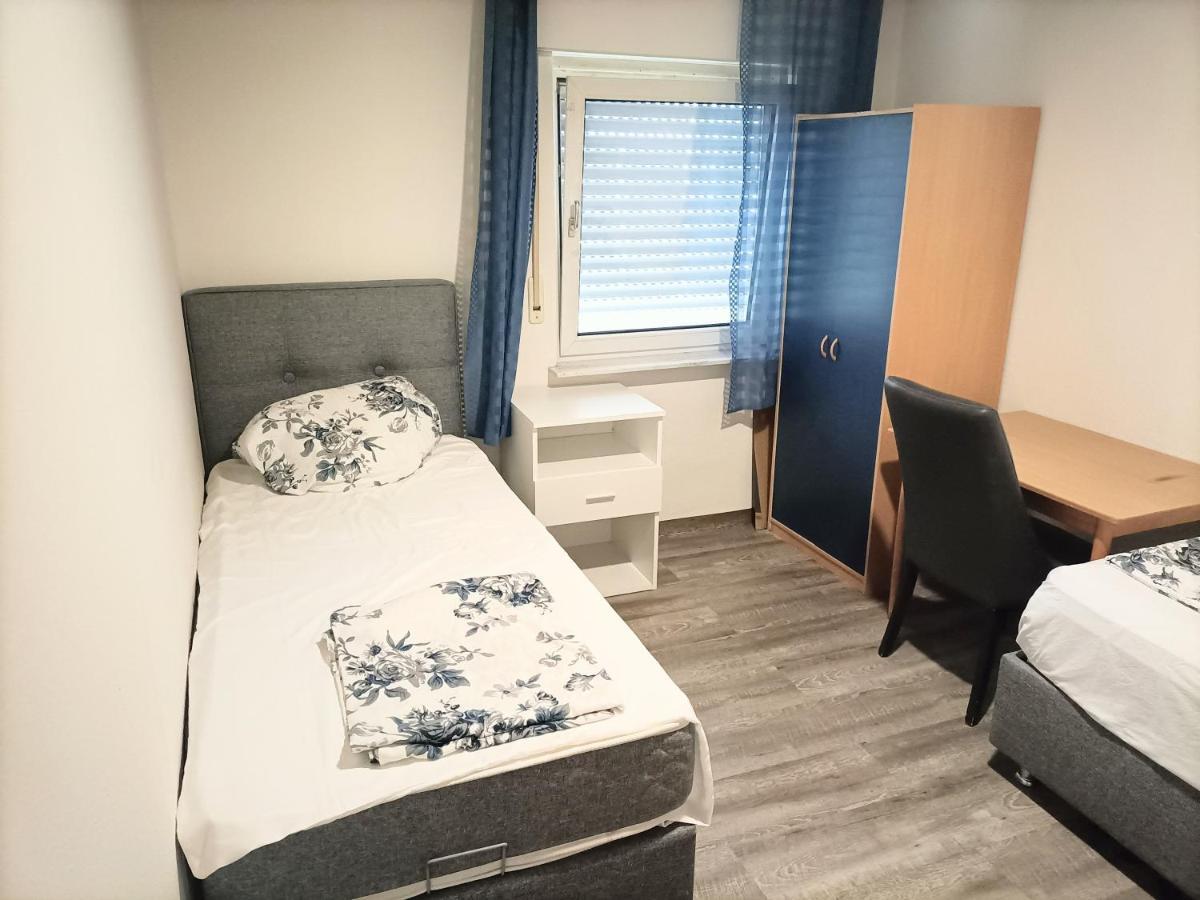 Fmi 9 Accommodation Raunheim Ngoại thất bức ảnh