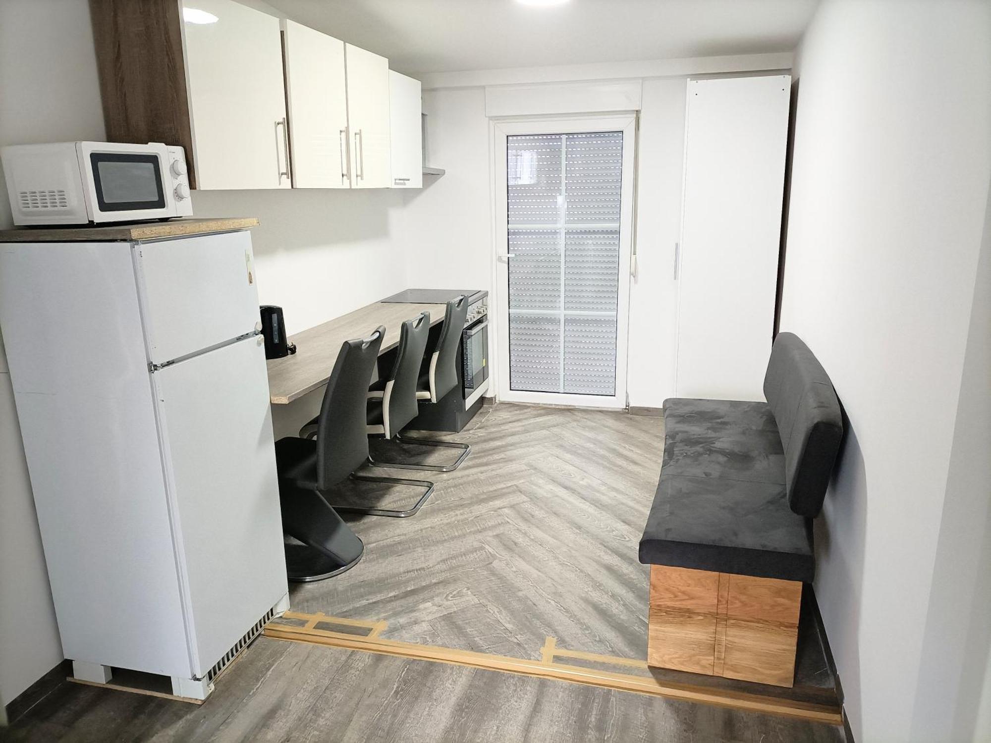 Fmi 9 Accommodation Raunheim Ngoại thất bức ảnh