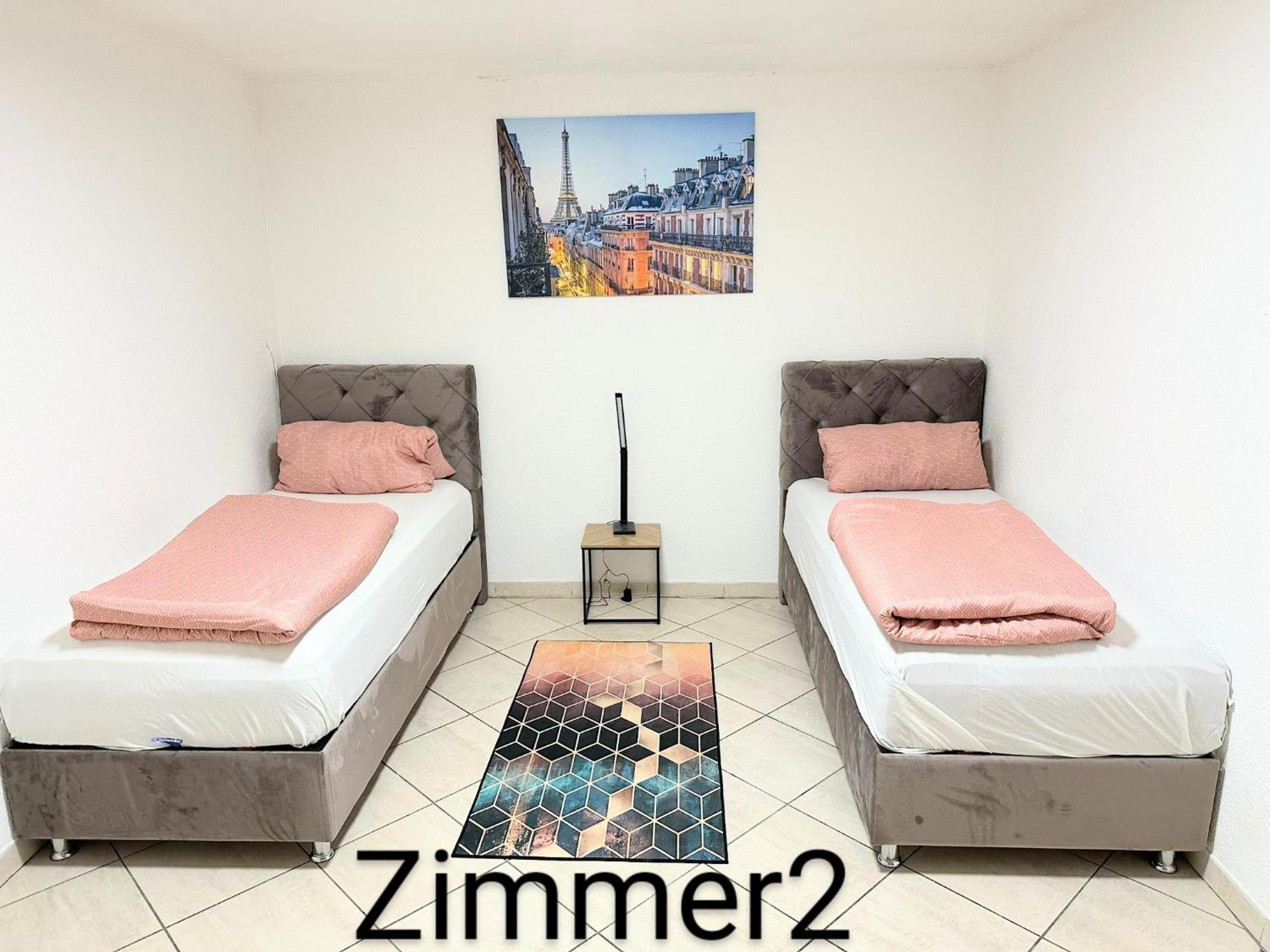 Fmi 9 Accommodation Raunheim Phòng bức ảnh
